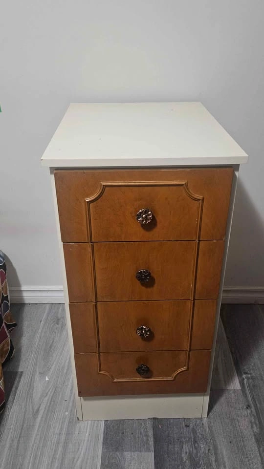 Bedside table - photo 2