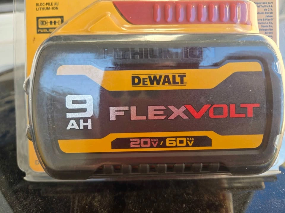 DeWalt FlexVolt 9Ah 20V/60V Battery - photo 2