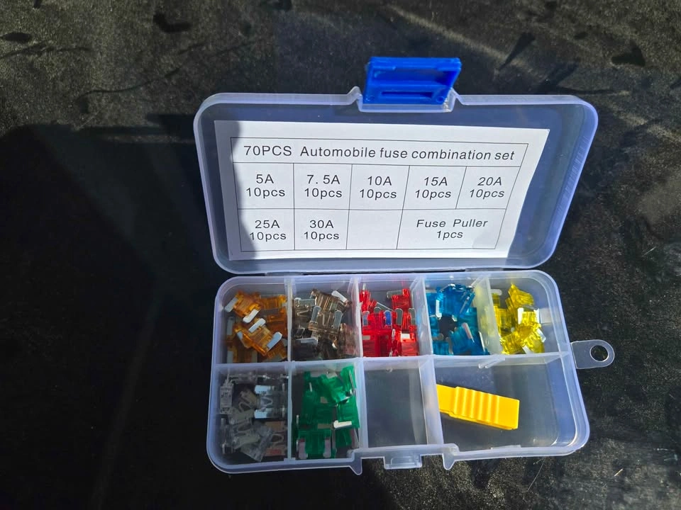 Mini Low Profile Automotive Fuse Set - photo 2