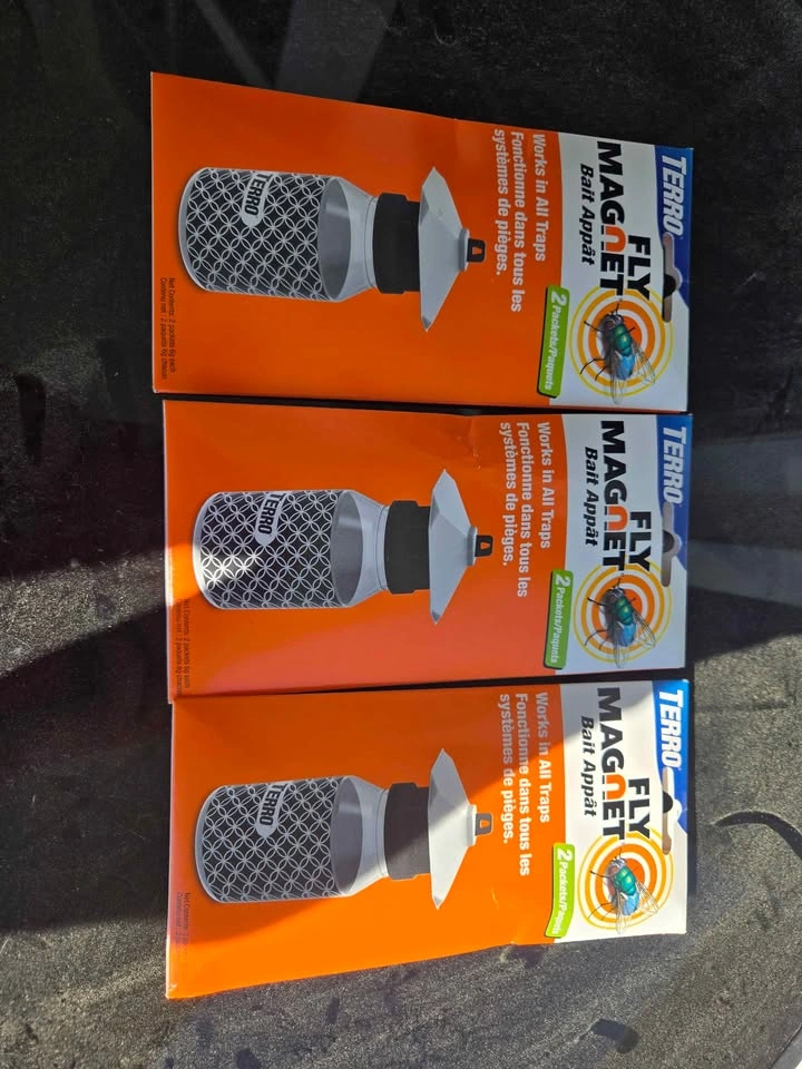Terro Fly Trap Refills - photo 2