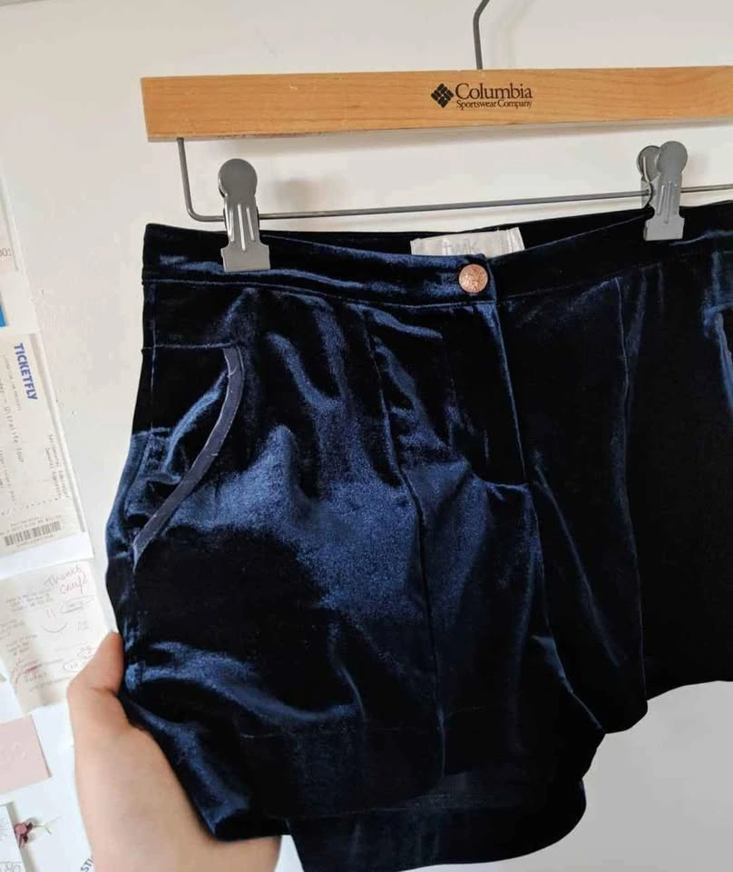 Twik High-waisted Blue Velvet Shorts Size Medium - photo 2