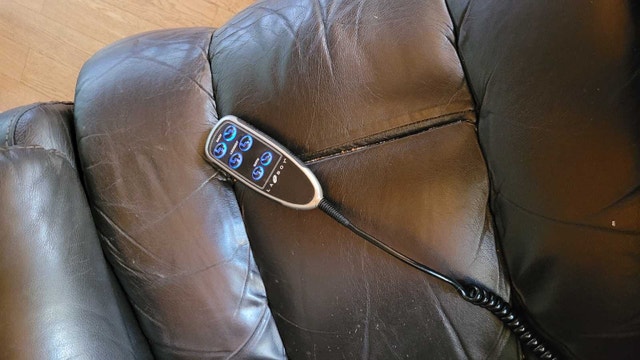 Leather Sofa with Power Recliners and Rocker Recliner - photo 4