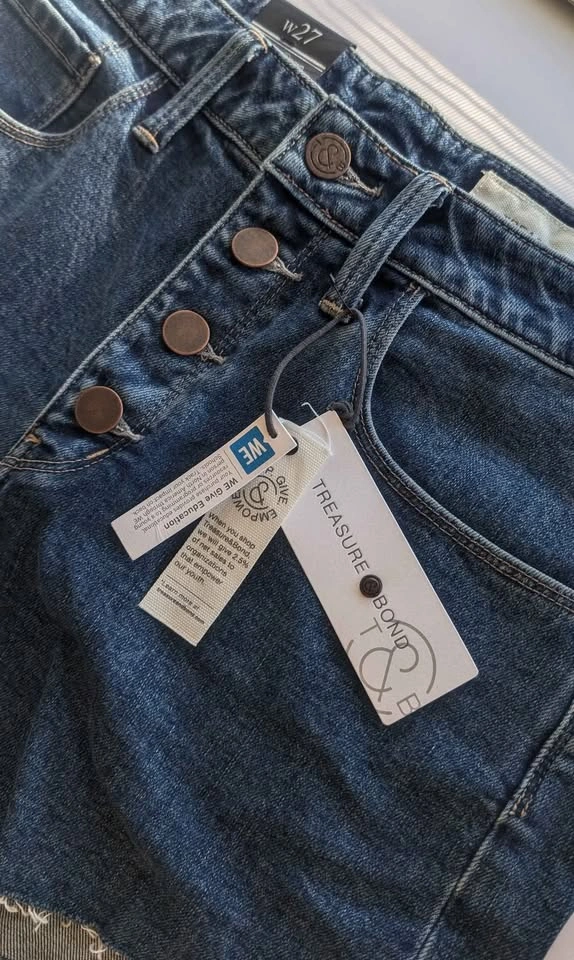New Treasure & Bond Foster Boyfriend High Rise Jean Shorts - photo 2