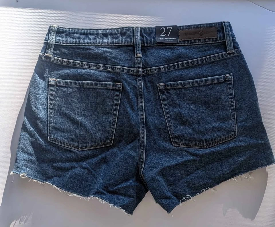 New Treasure & Bond Foster Boyfriend High Rise Jean Shorts - photo 3
