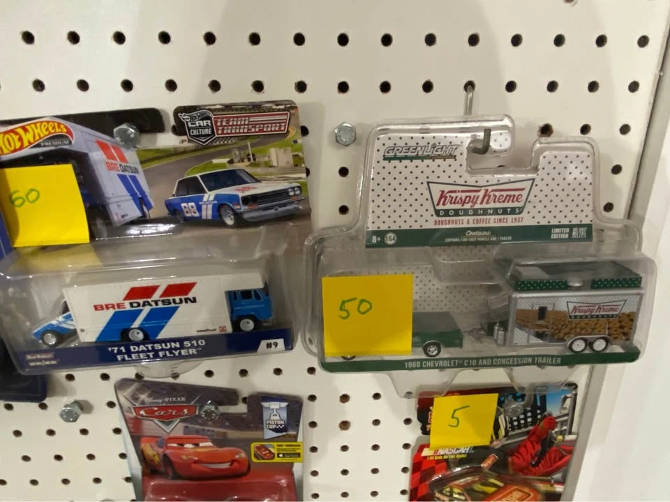 BNIB 1:64 Dinky Cars (lot 2 of 2) - photo 3