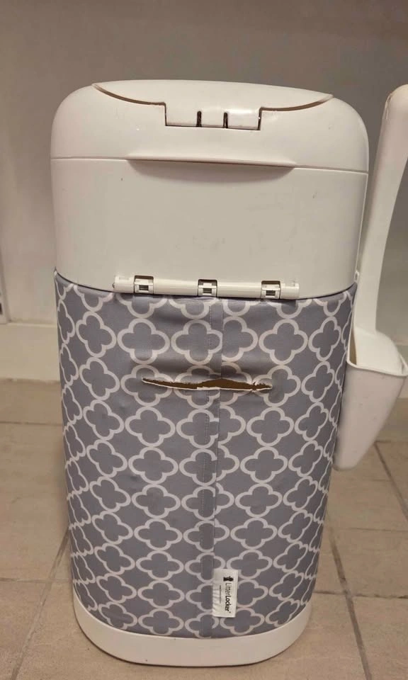 Decorative Cover for LitterLocker - photo 3
