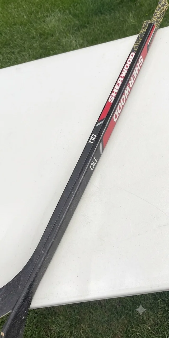Sher-Wood T10 Hockey Stick