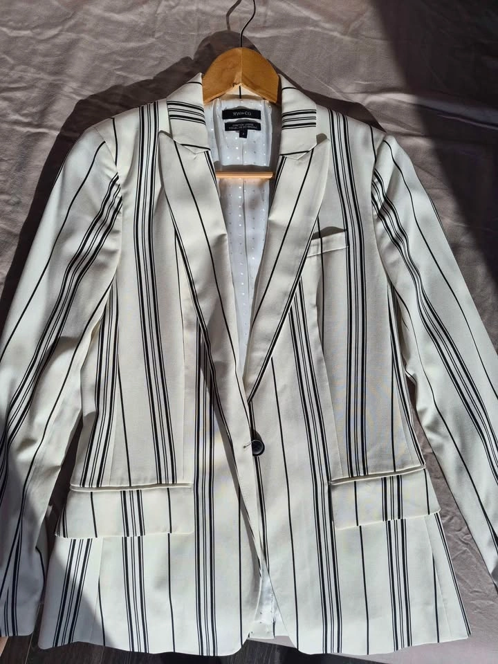 Women's Black and White Fashion Blazer RW & Co - photo 2