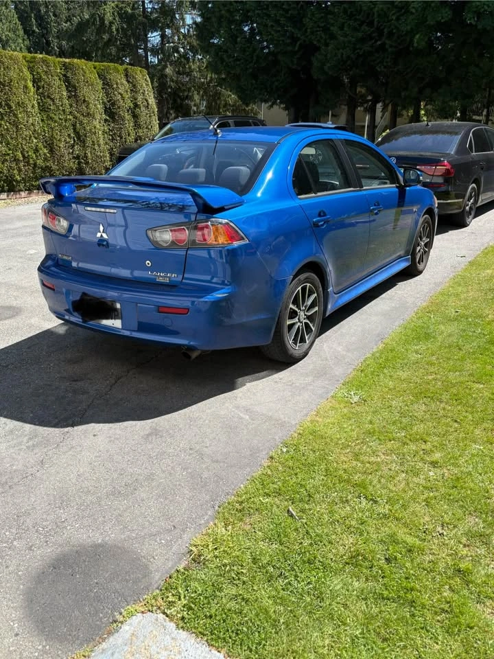 2017 Mitsubishi Lancer - photo 3