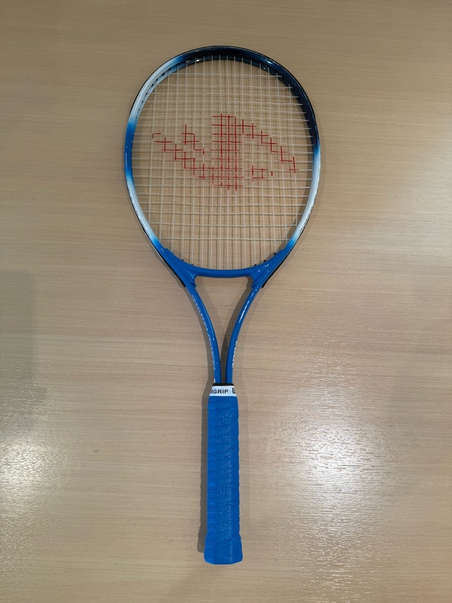Tournament Edge Tennis Racket