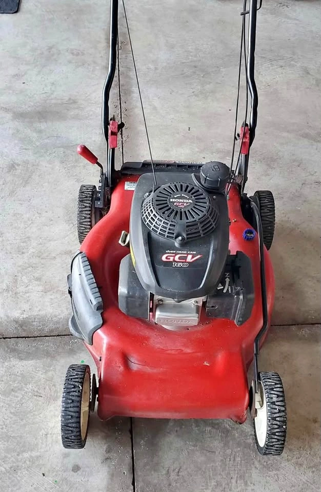 Honda Powered Self-Propelled Lawn Mower