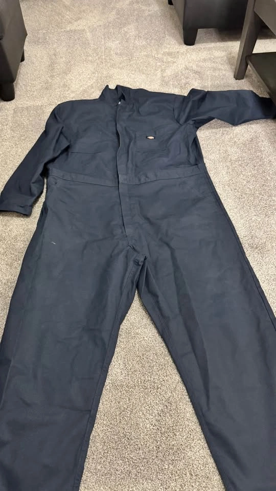 Dickies Long Sleeve Coveralls – 2XL – Like New - photo 4
