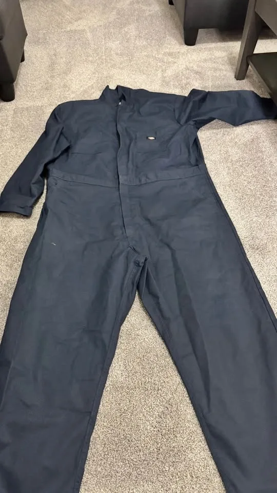 Dickies Long Sleeve Coveralls – 2XL – Like New - photo 4