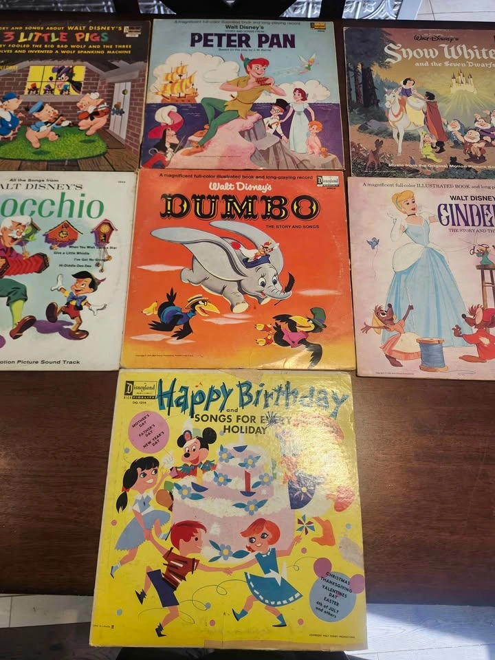 Vintage Walt Disney Disneyland Storybook Records Vinyl Lot - photo 4