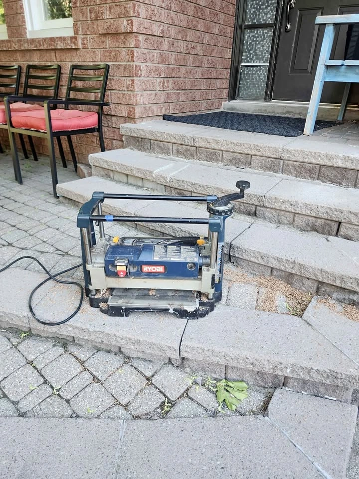 Ryobi AP1301 Portable Planer