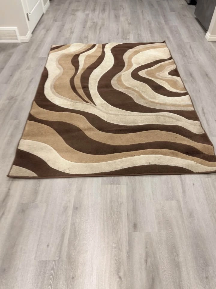 Area rug brown beige cream wavy pattern - photo 3