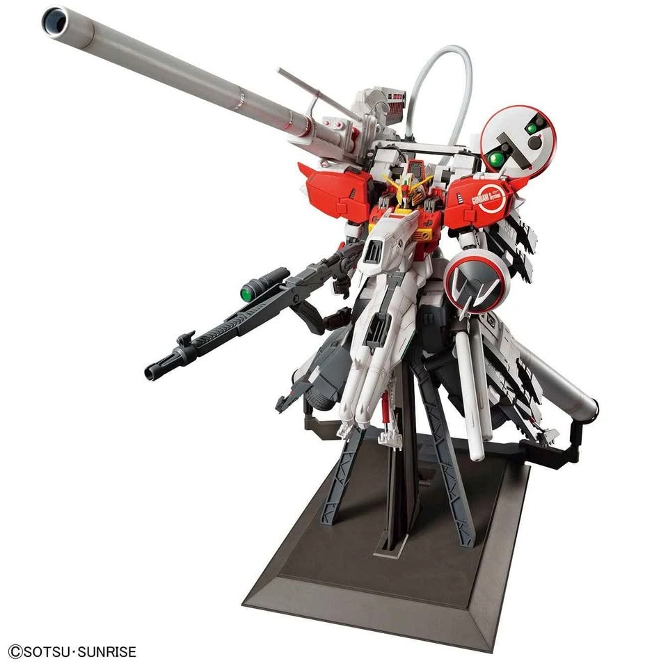 Bandai Master Grade Deep Striker - photo 2