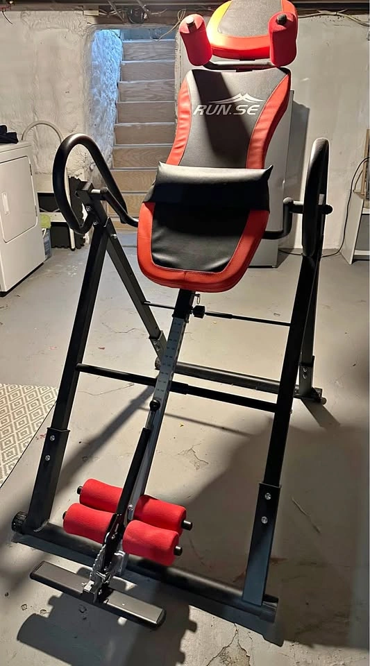 Inversion table