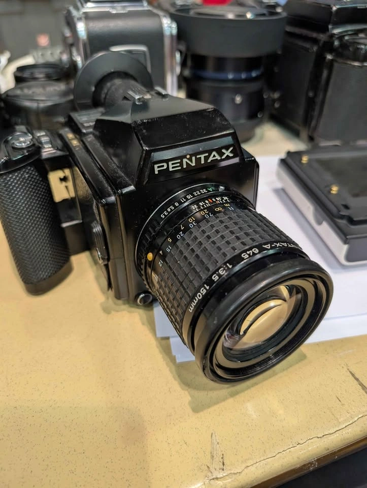 Pentax 645 Medium Format Camera with 150mm Lens - photo 2