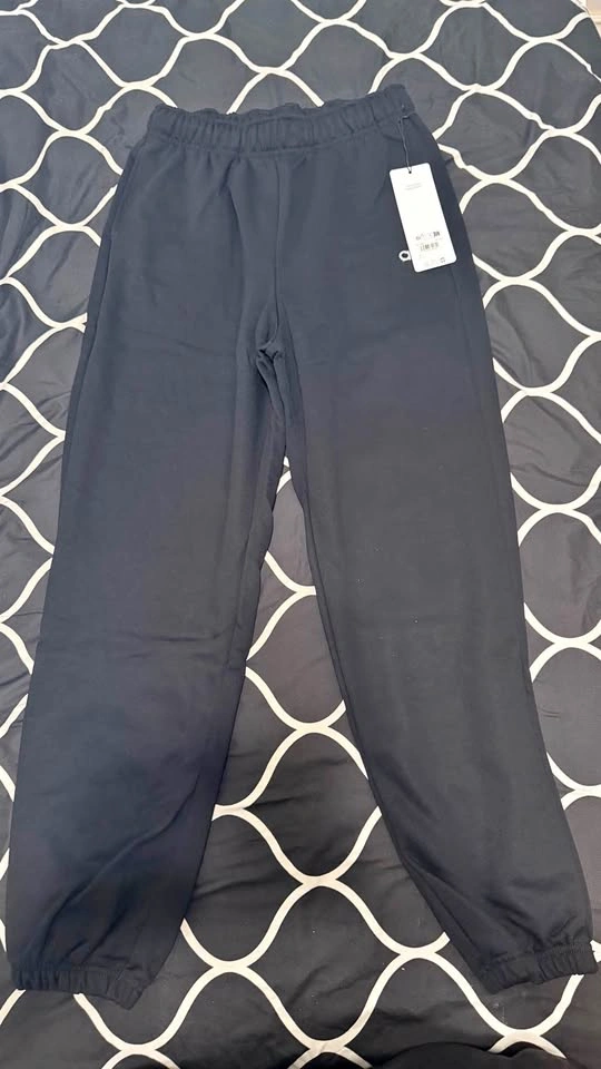Alo Sweatpants