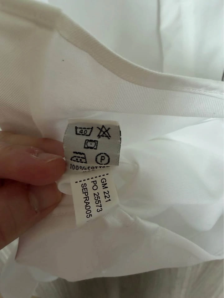 Hawes & Curtis Men’s White Non-Iron Dress Shirt - Size 17/37 - photo 5