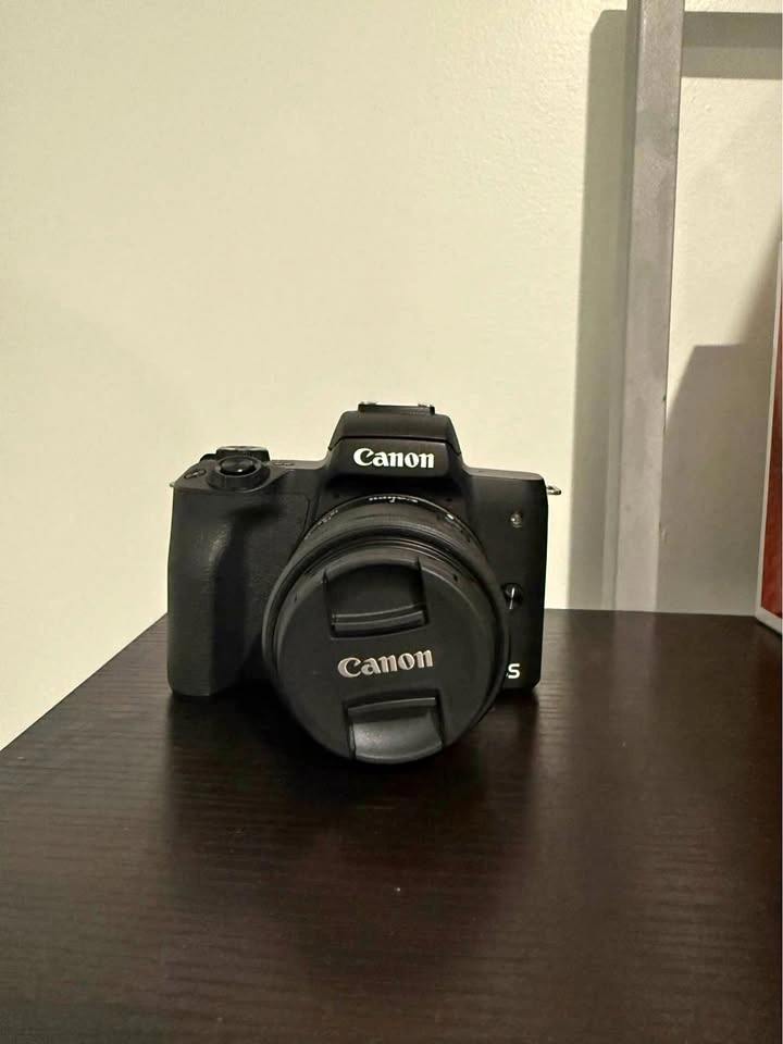 Canon EOS M50 Mark II with 15-45mm lens