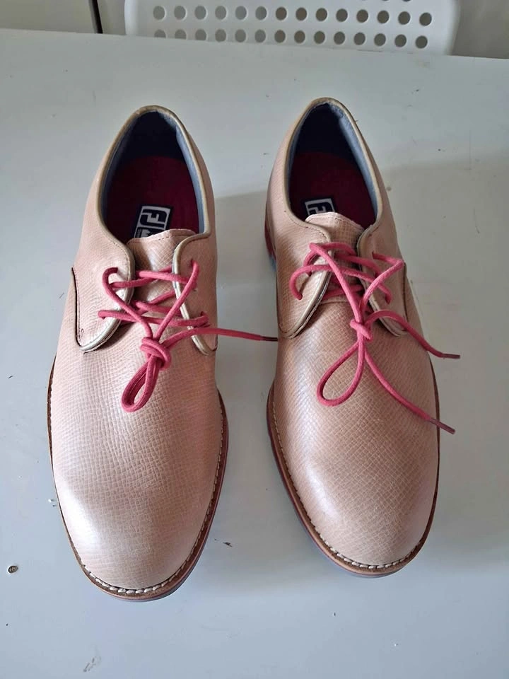 FootJoy City Street Style Tan Golf Shoes Pink Laces size 8M