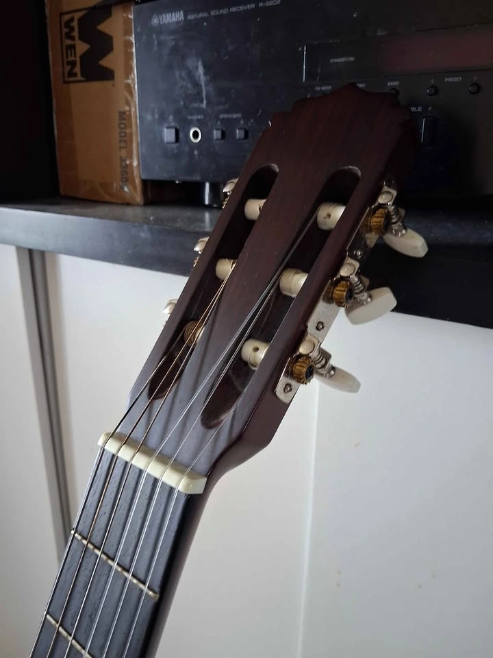 Aria AK100 Classical Guitar - photo 5