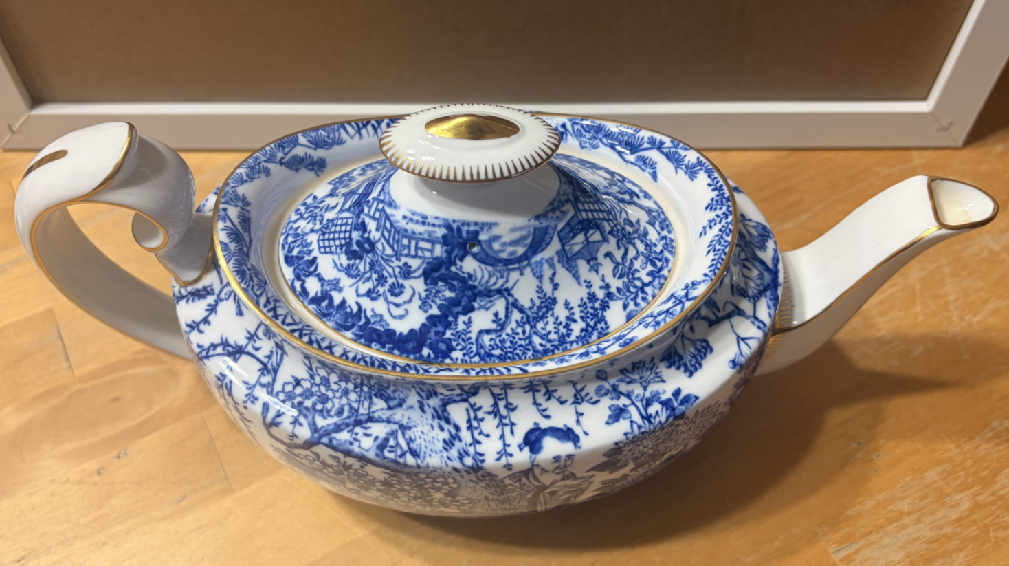 Royal Crown Derby Mikado Bone China Teapot Gold Trim England - photo 3