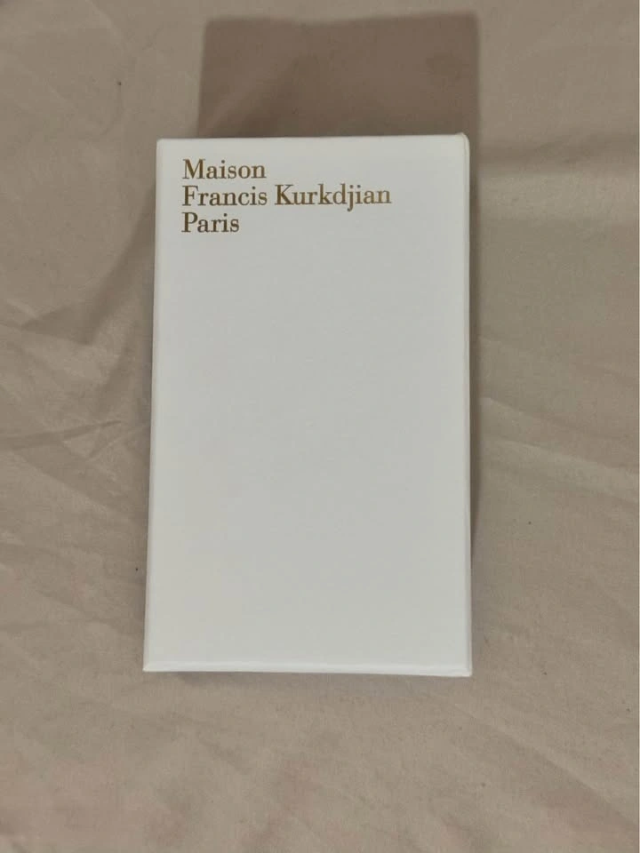 Maison Francis Kurkdjian Baccarat Rouge 540 Extrait de parfum - photo 3
