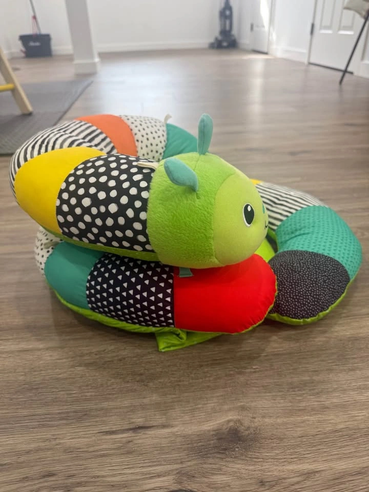 Caterpillar pillow for sale! - photo 3