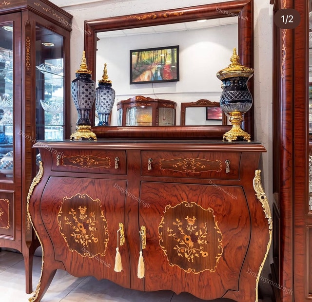 Italian Style Buffet and Mirror Set