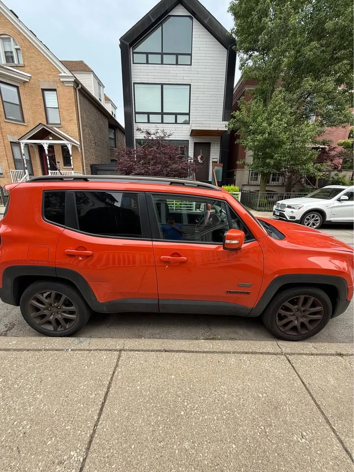 2016 Jeep Renegade · Orange Edition Sport Utility 4D - photo 4