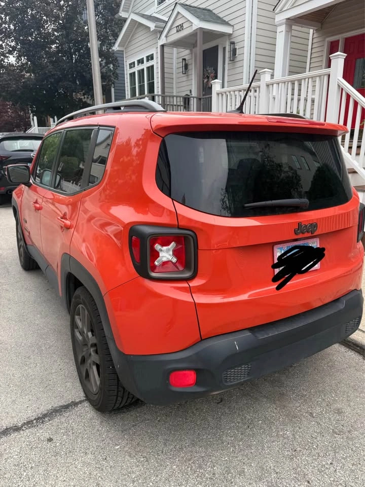 2016 Jeep Renegade · Orange Edition Sport Utility 4D - photo 5