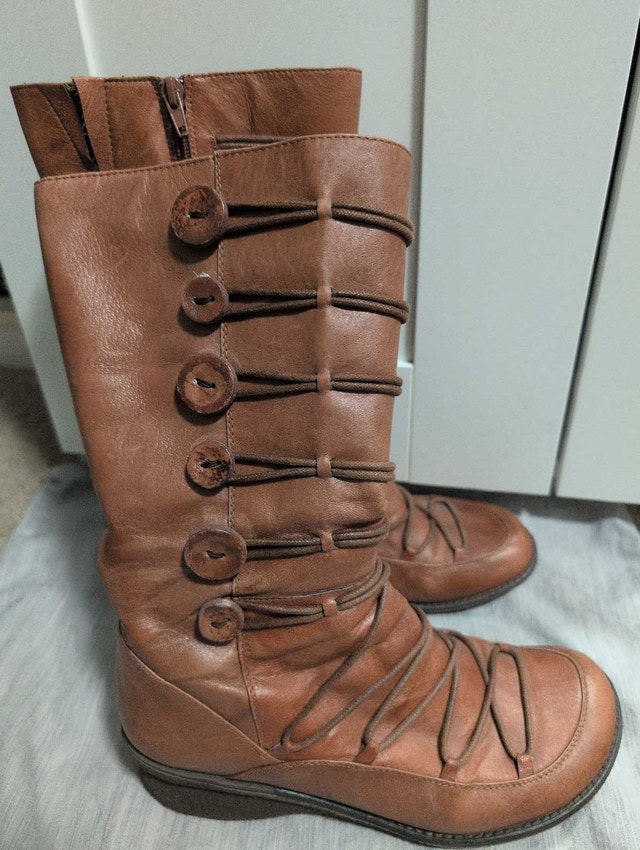 Miz Mooz Boots size 40 - women's size 9 - 9.5