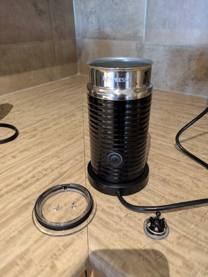 Nespresso Aeroccino 3 Milk Frother - photo 3