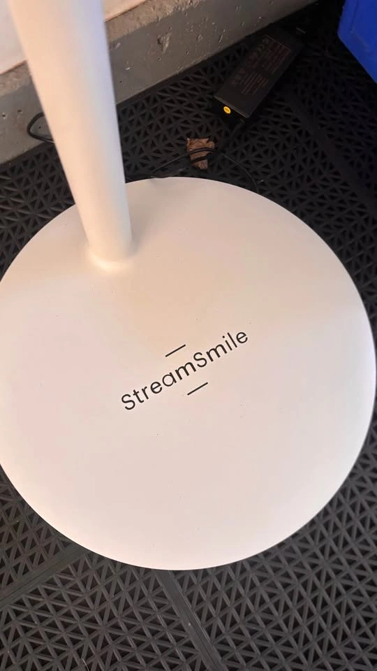 Portable 32” TV - StreamSmile - photo 5
