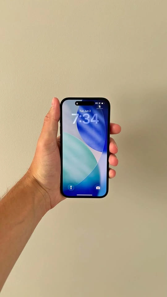 iPhone 15 - 86% battery health