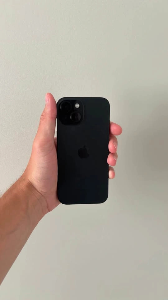 iPhone 15 - 86% battery health - photo 3