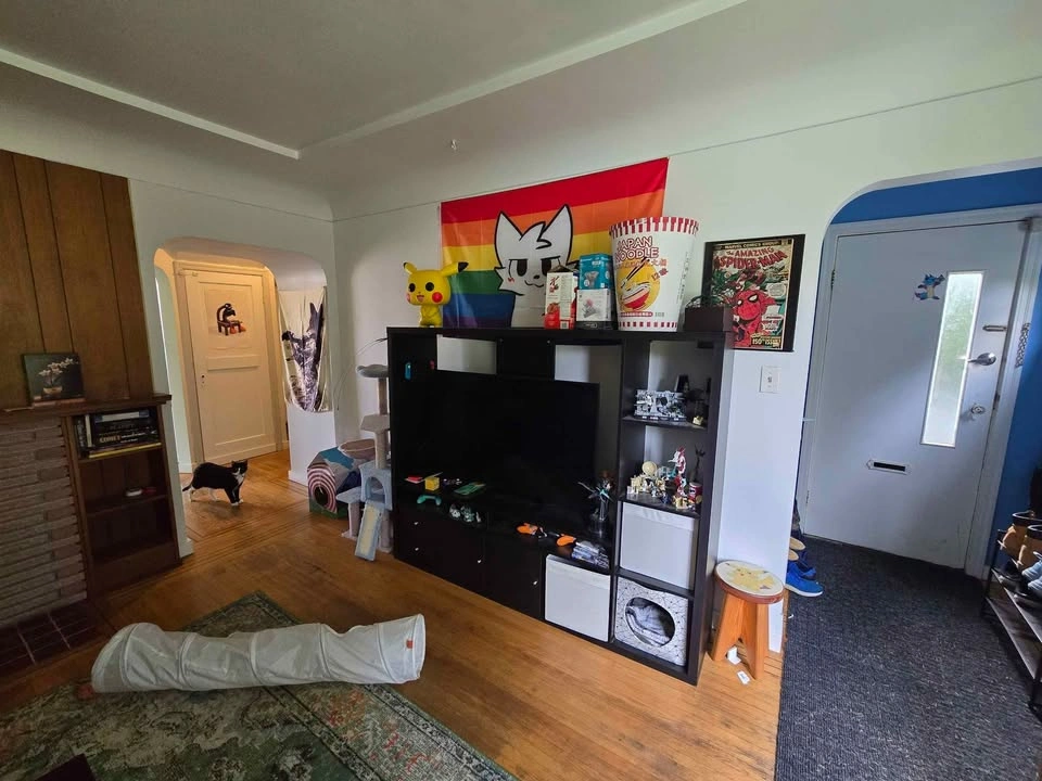 Room for Rent - photo 3