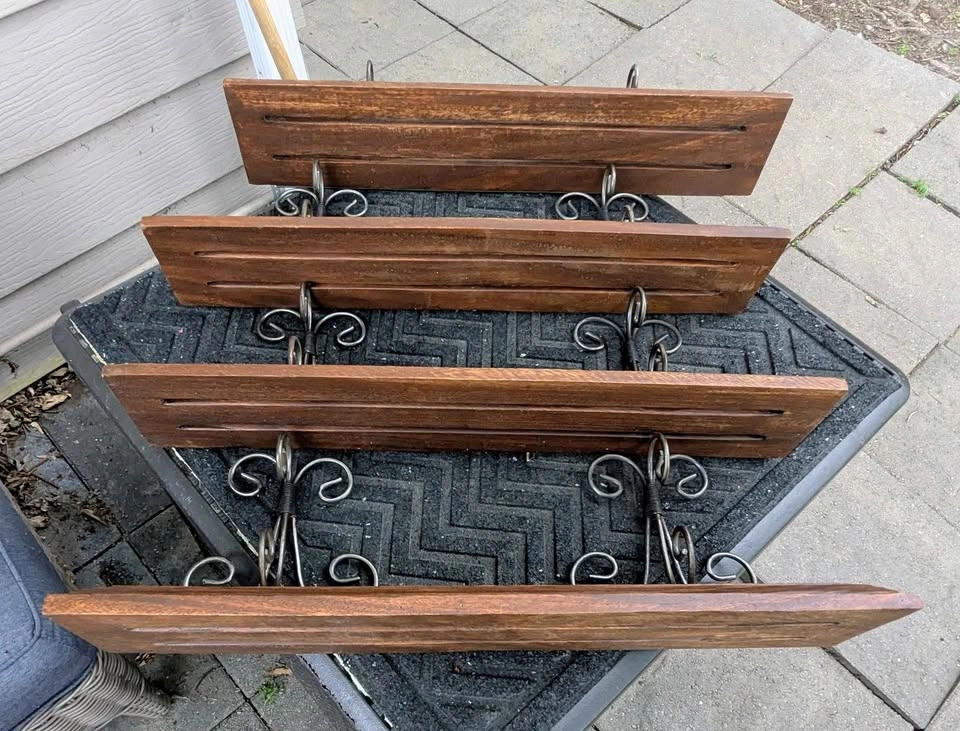 Wooden shelves 24"l x 5"d - photo 3