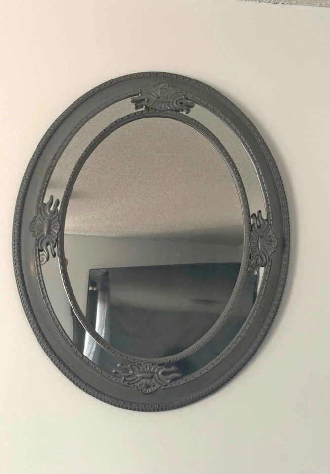 Oval Mirror