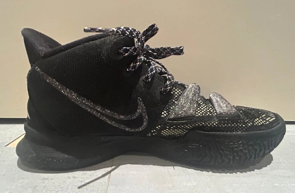 Kyrie 7 Basketball Shoes - photo 3