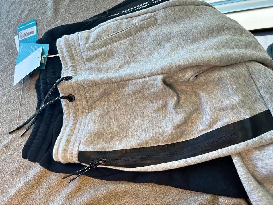 Hoodies Fast Track Joggers Set of 2 size 9-10
