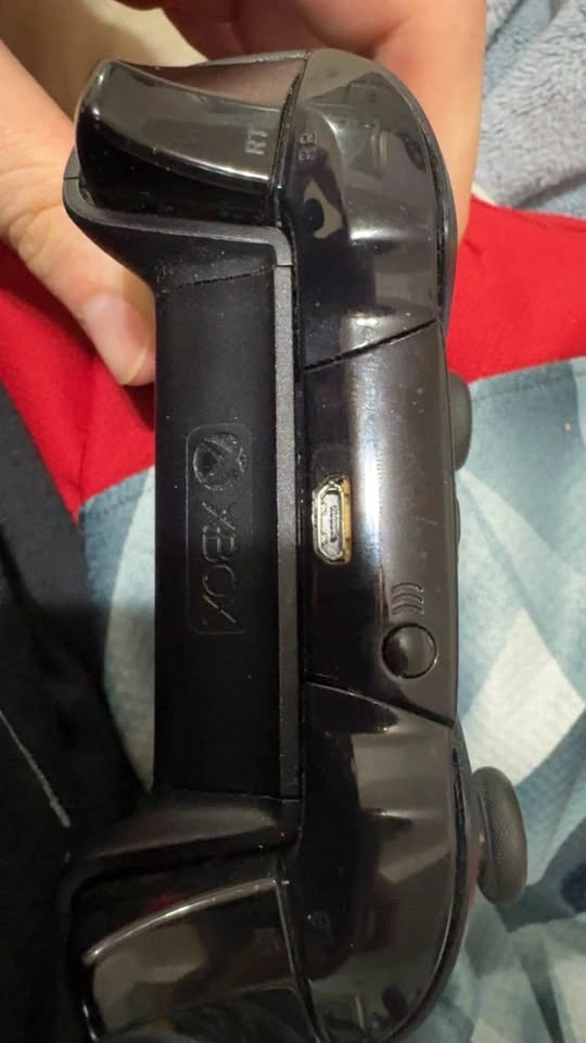 Both wired xbox 1 controller and elite controller - photo 3