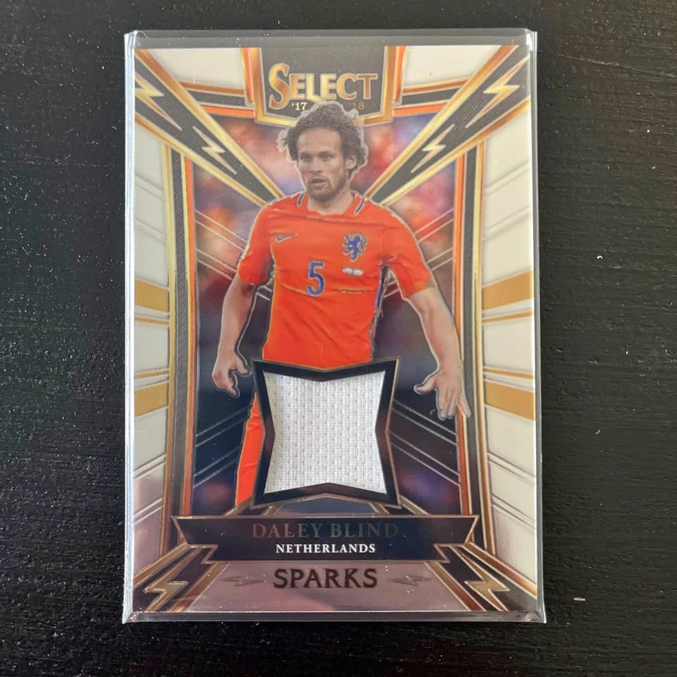 2017-18 Panini Select Soccer Daley Blind Player-Worn Material Ca