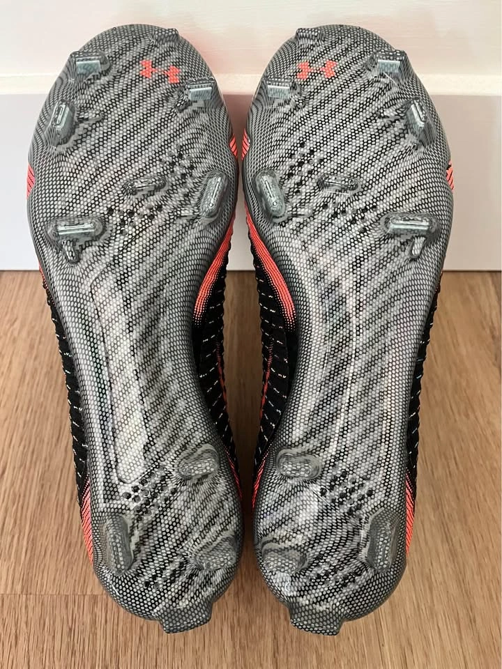 Under Armour Shadow Elite 3 Soccer Cleats – Size 9 - photo 3