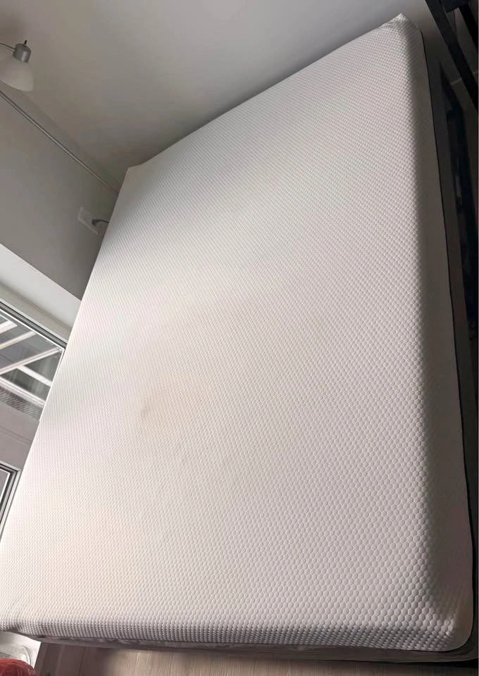 Full/Double Mattress - Excellent Condition