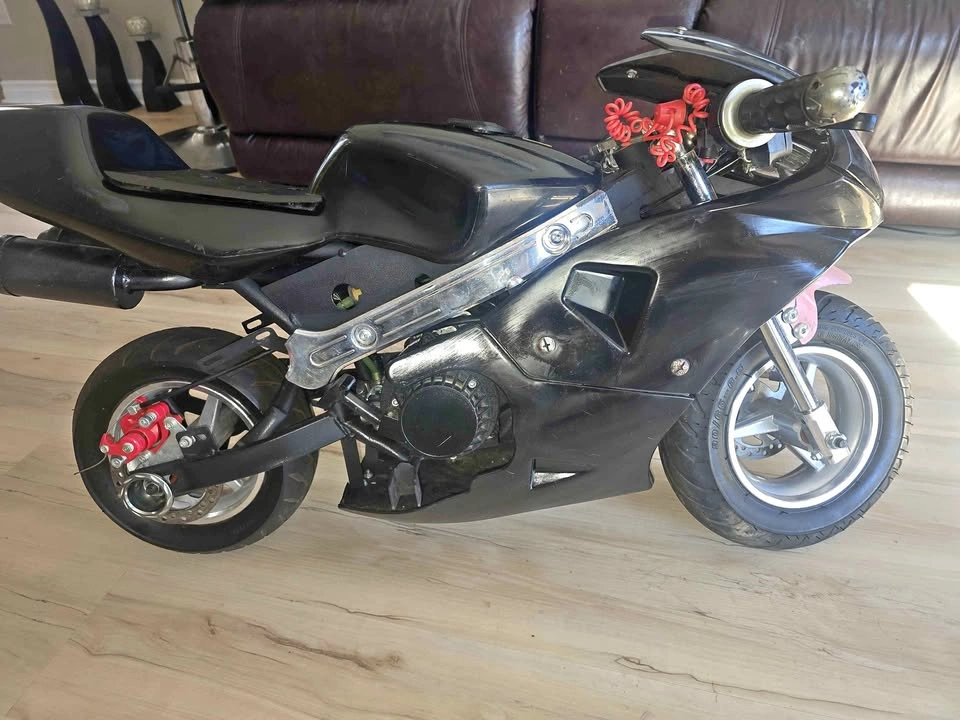 Black Pocket Bike