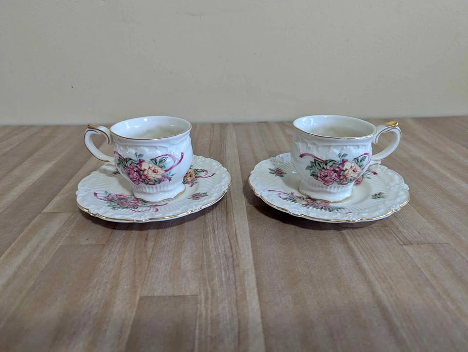 Set of Vintage Floral Pattern Tea Cups And Dishes